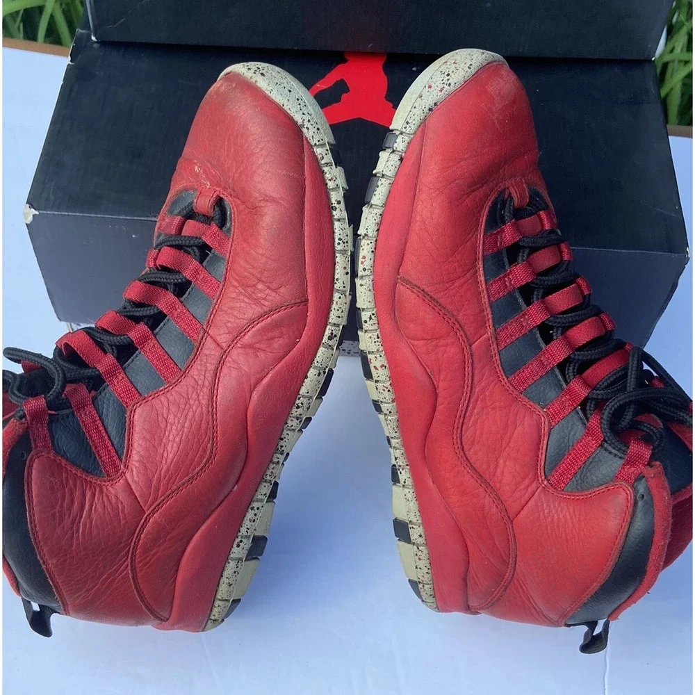 Nike‎ Air Jordan 10 X Retro Bulls Over Broadway Gym Red 30th Size 9.5 705178-601